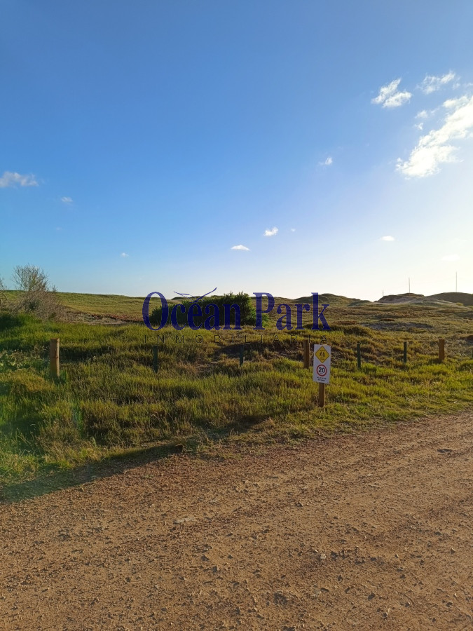 Terreno ID.218 - Primera Linea, Hermoso lote.