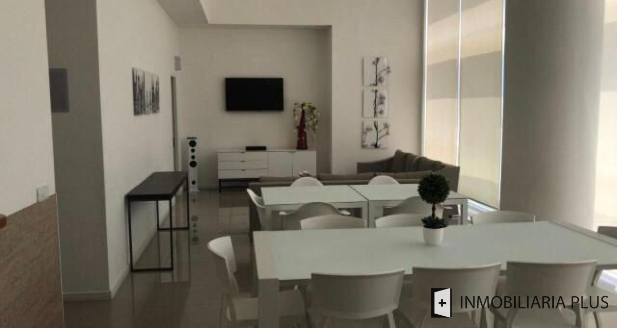 Apartamento ID.853 - Venta de Monoambiente amoblado en Punta del Este con vista al mar