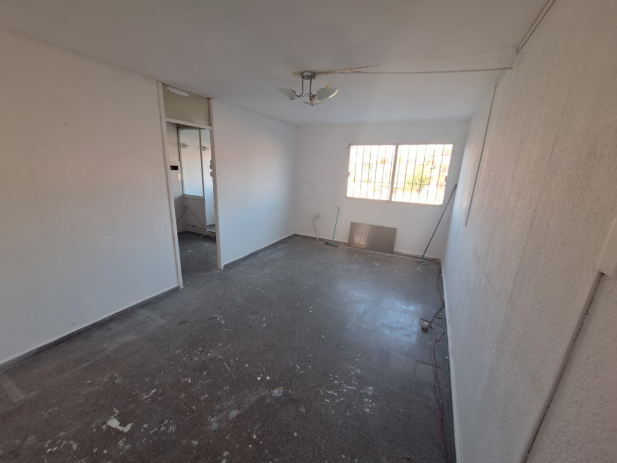 Apartamento en Alquiler Dos Dormitorios en Malvin Norte