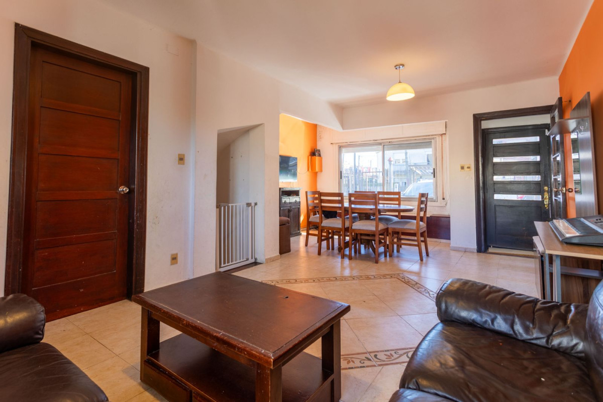 Apartamento en Venta 3 dormitorios y Cochera en Malvin