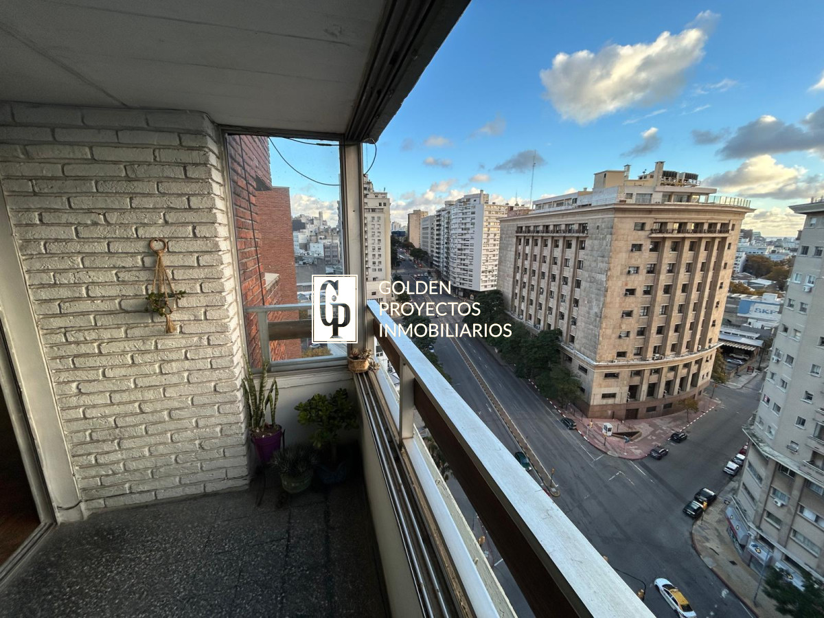 Apartamento ID.184 - Apartamento en Venta 3 dormitorios 2 baños Centro