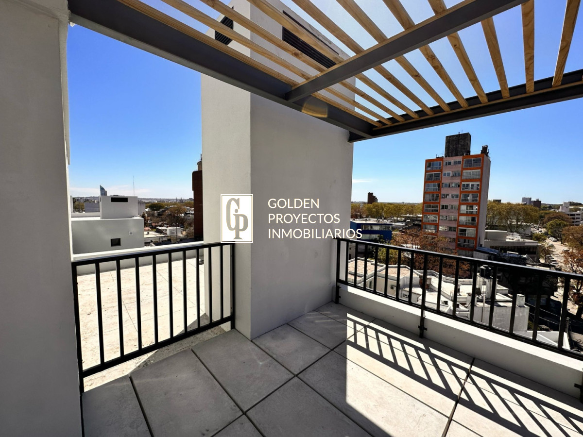 Apartamento ID.722 - Apartamento En Alquiler Con Cochera En Tres Cruces