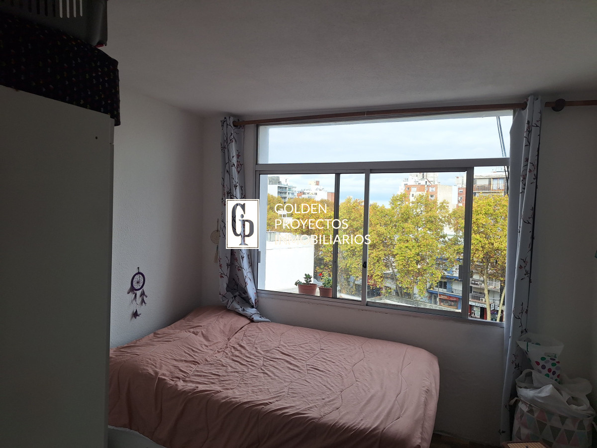 Apartamento ID.499 - Monoambiente en Venta Cordón, con Renta