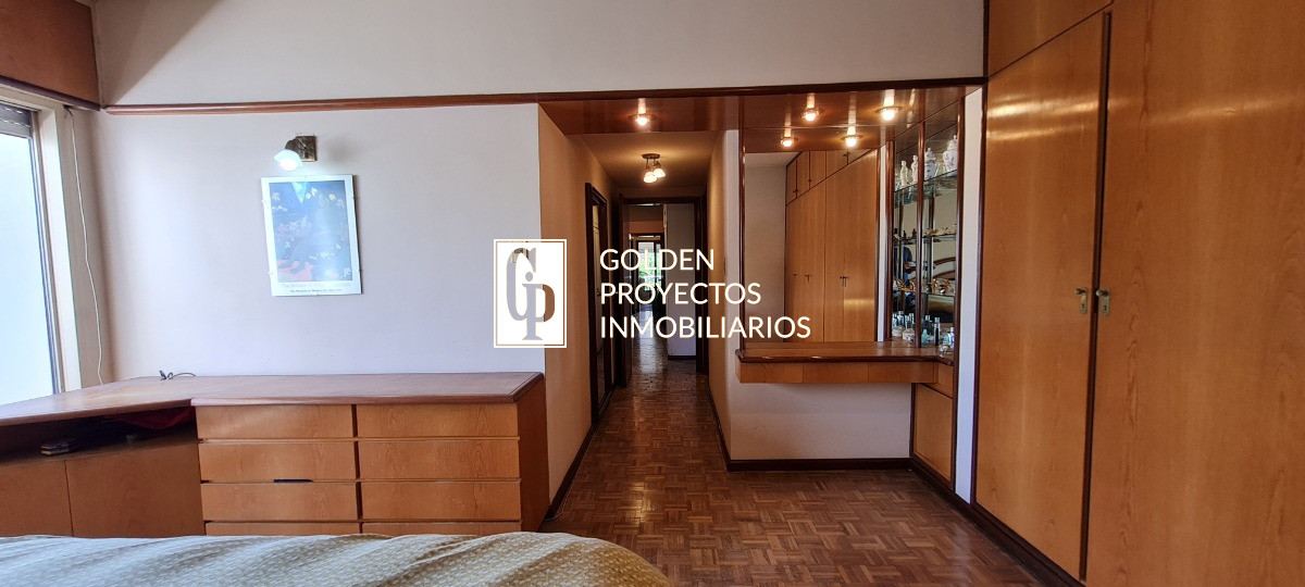 Apartamento ID.632 - Apartamento En Venta De 4 Dormitorios En Pocitos