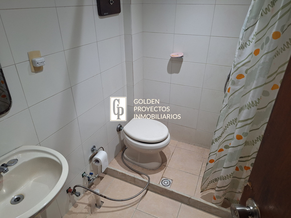 Apartamento ID.499 - Monoambiente en Venta Cordón, con Renta