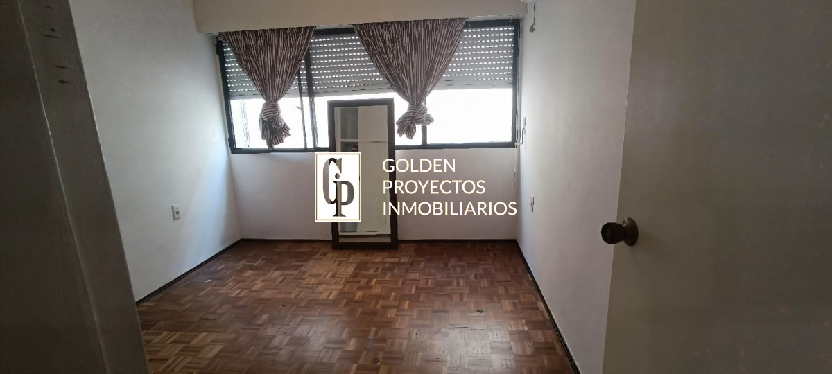 Apartamento ID.588/Apartamento-En-Alquiler-3-Dormitorios-En-Punta-Carretas - Apartamento En Alquiler 3 Dormitorios En Punta Carretas