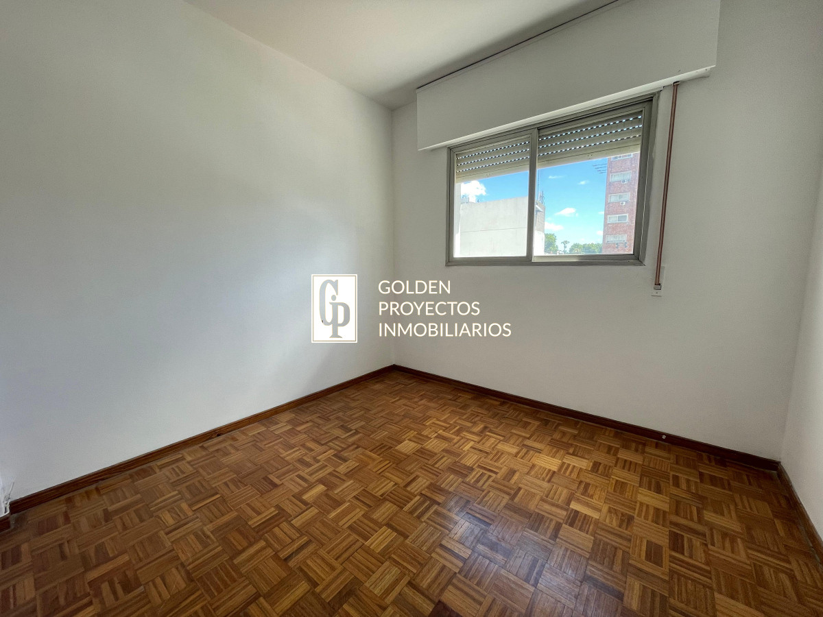 Apartamento ID.351 - Apartamento en Venta 3 dormitorios 2 baños en Malvin 