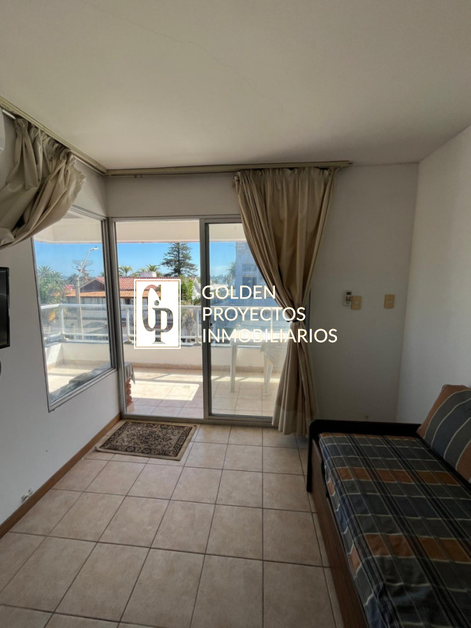 Apartamento ID.726 - Apartamento en Alquiler un  Dormitorio y Gge Punta del Este