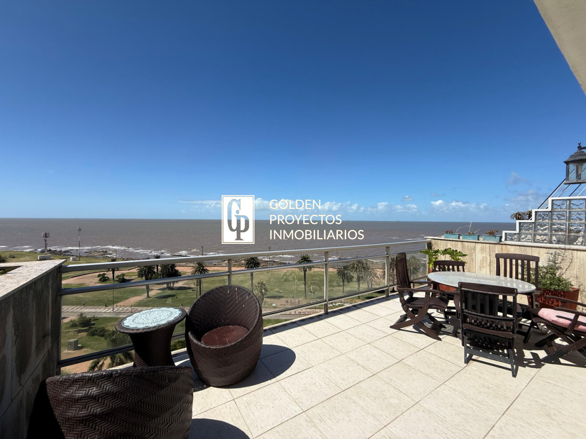 Apartamento ID.769/Penthouse-en-venta-de-dos-dormitorios-en-Rambla-Punta-Carretas - Penthouse en venta de dos dormitorios en Rambla Punta Carretas