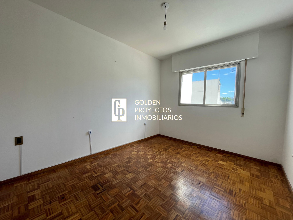 Apartamento ID.351 - Apartamento en Venta 3 dormitorios 2 baños en Malvin 