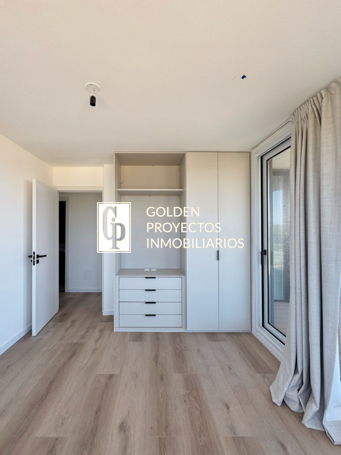 Apartamento ID.519/Apartamento-De-3-Dormitorios-En-Ventura-Tower-Carrasco - Apartamento De 3 Dormitorios En Ventura Tower Carrasco