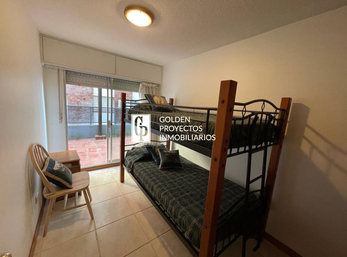 Apartamento ID.552 - Apartamento en Venta 3 Dormitorios 2 Baños Parrillero Propio en Punta del Este