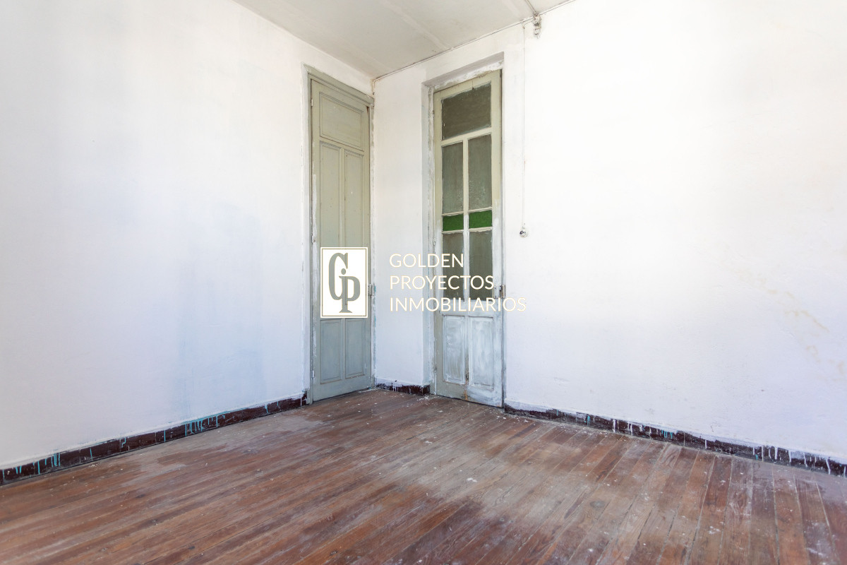 Apartamento ID.424 - VENTA - APARTAMENTO - 5 DORMITORIOS - CENTRO