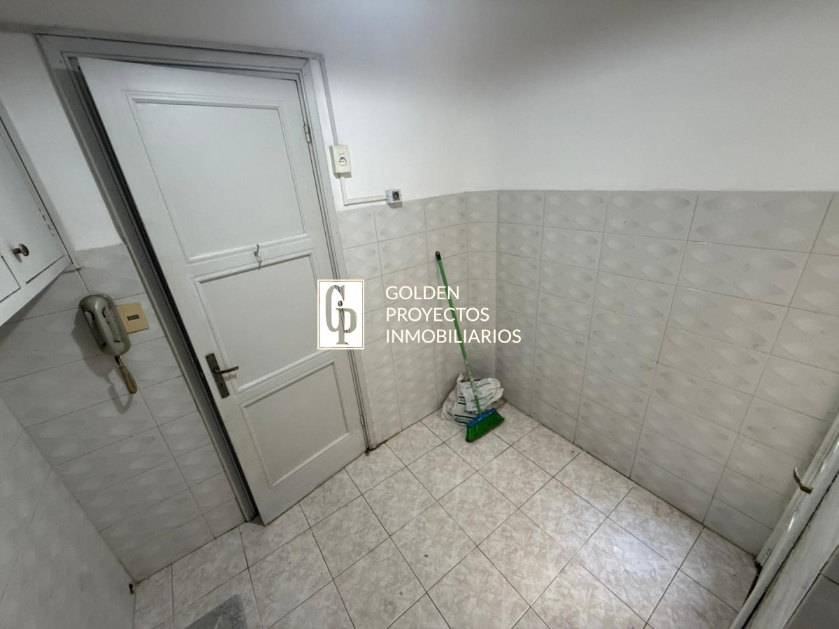 Apartamento ID.642 - Apartamento en Alquiler 3 Dormitorios Pocitos