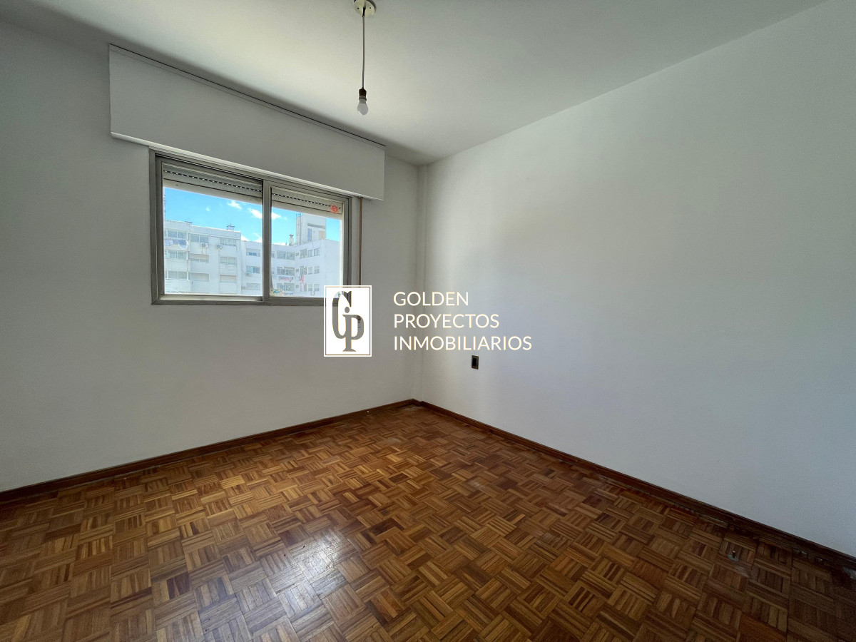 Apartamento ID.351 - Apartamento en Venta 3 dormitorios 2 baños en Malvin 