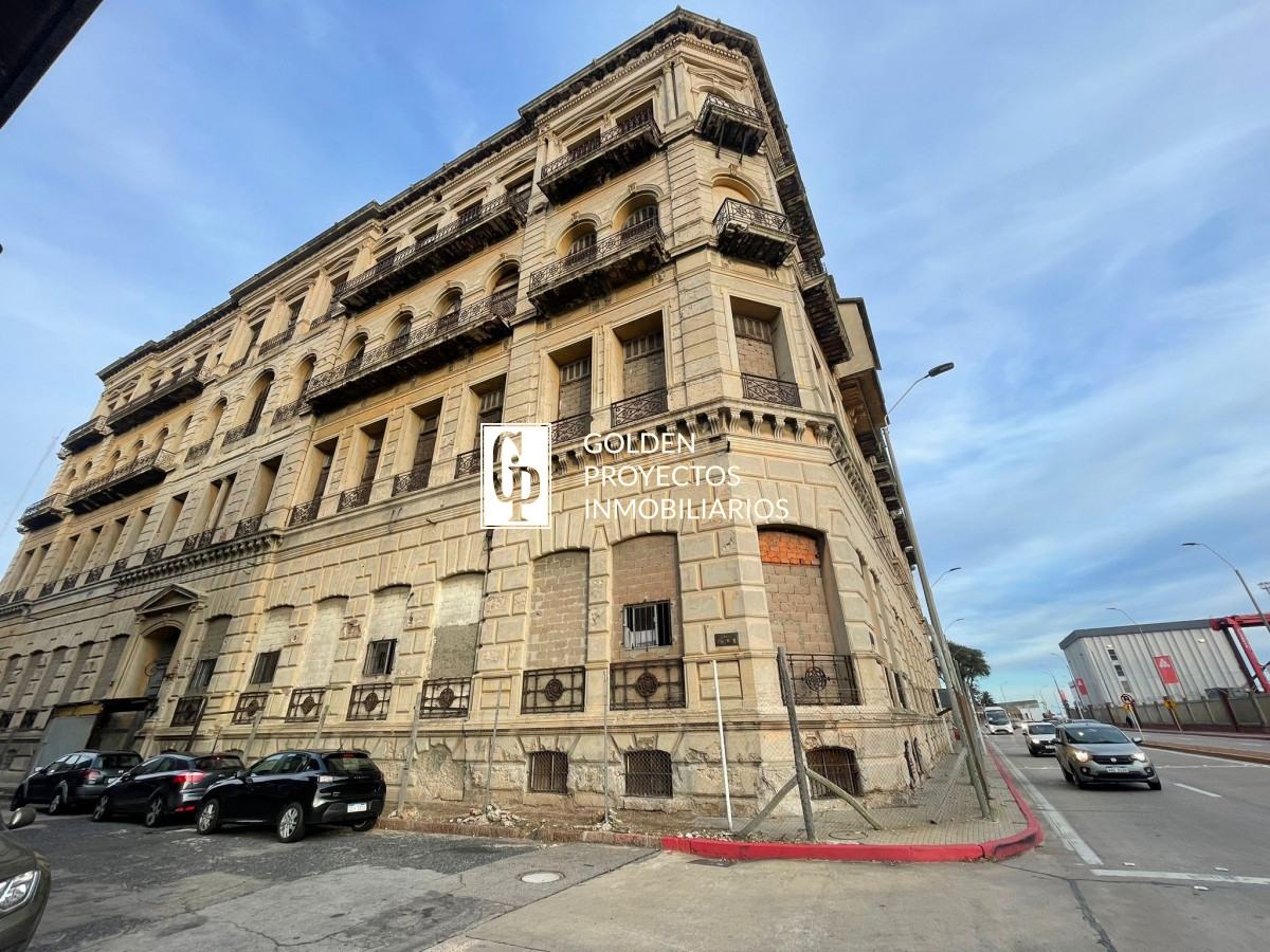 Apartamento ID.67 - Venta, Edificio histórico, Ciudad Vieja
