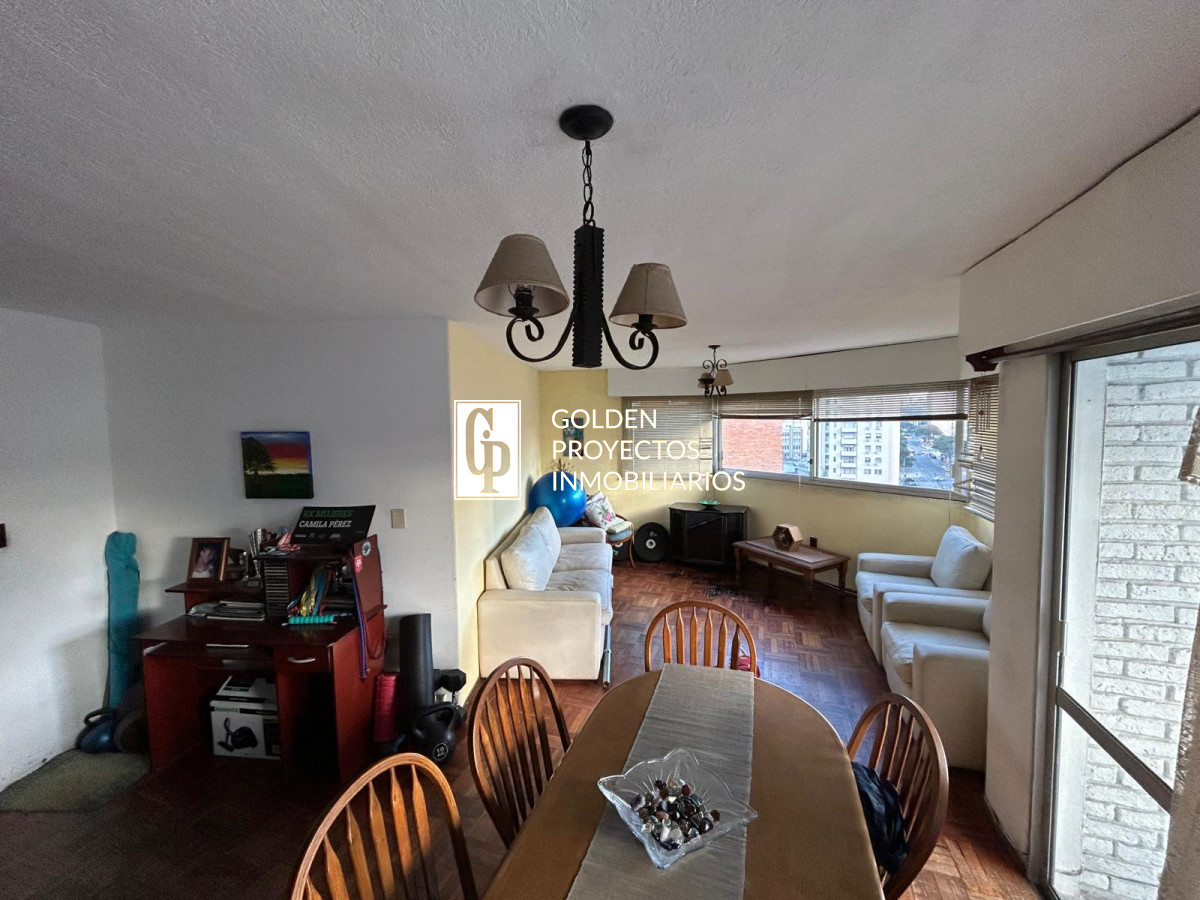 Apartamento ID.184 - Apartamento en Venta 3 dormitorios 2 baños Centro