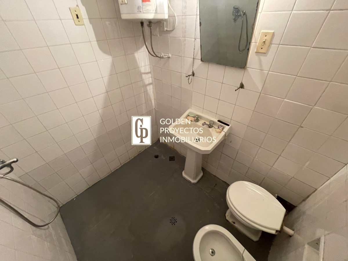 Apartamento ID.439 - Apartamento en Alquiler 3 dormitorios y azotea Punta Carretas 