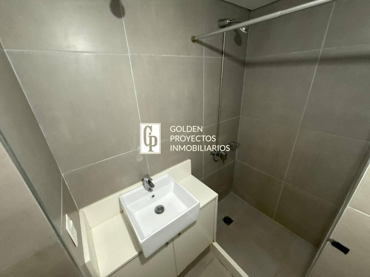Apartamento ID.631 - Apartamento en Alquiler 1 Dormitorio y Gge Punta Carretas Sin Muebles