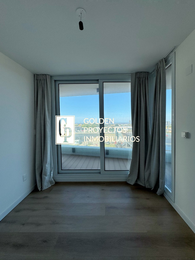 Apartamento ID.519/Apartamento-De-3-Dormitorios-En-Ventura-Tower-Carrasco - Apartamento De 3 Dormitorios En Ventura Tower Carrasco