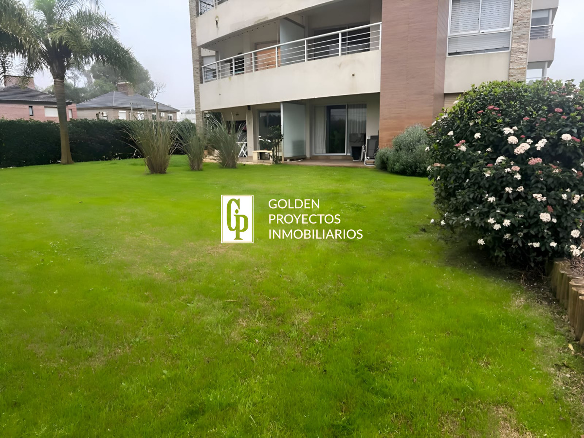 Apartamento ID.534/Apartamento-En-Venta-de-3-Dormitorios-Con-Cochera-En-Barra-De-Carrasco - Apartamento En Venta de 3 Dormitorios Con Cochera En Barra De Carrasco