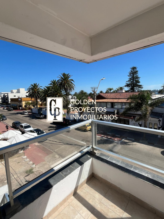 Apartamento ID.726 - Apartamento en Alquiler un  Dormitorio y Gge Punta del Este