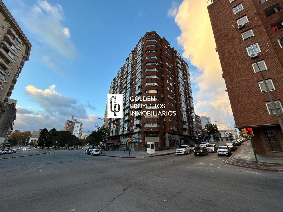 Apartamento ID.184 - Apartamento en Venta 3 dormitorios 2 baños Centro
