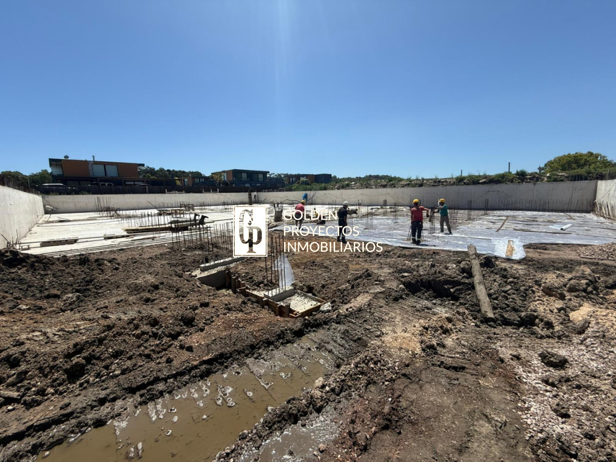 Apartamento ID.692 - Apartamento en Venta 2 dormitorios 130m2 Punta del Este