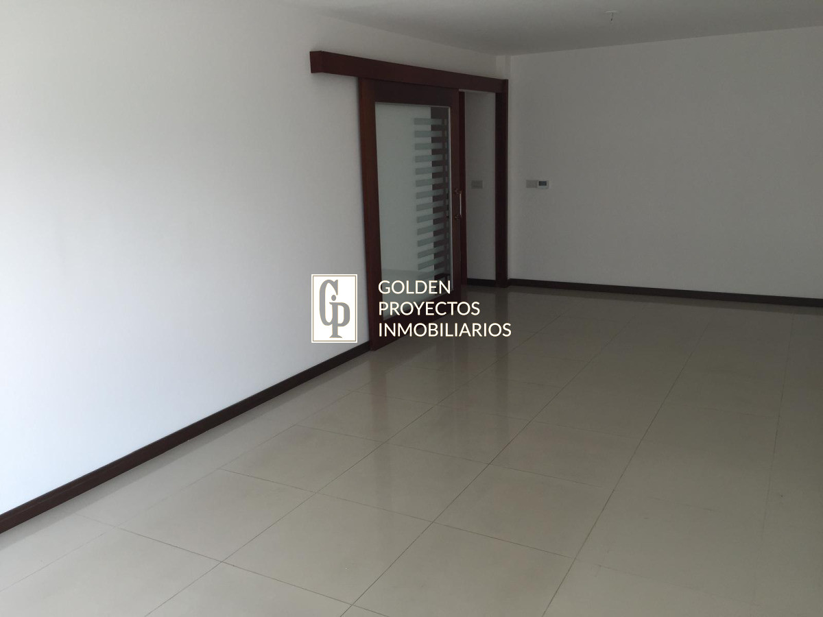 Apartamento ID.595/Apartamento-En-Alquiler-2-Dormitorios-En-Buceo - Apartamento En Alquiler 2 Dormitorios En Buceo
