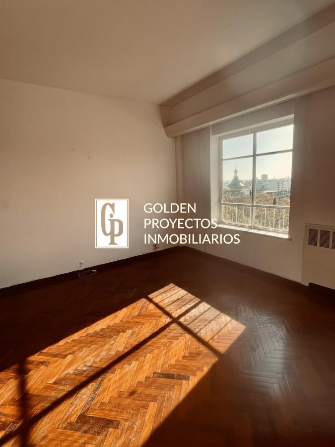 Apartamento ID.579/Apartamento-En-Alquiler-4-Dormitorios-Cordón - Apartamento En Alquiler 4 Dormitorios Cordón