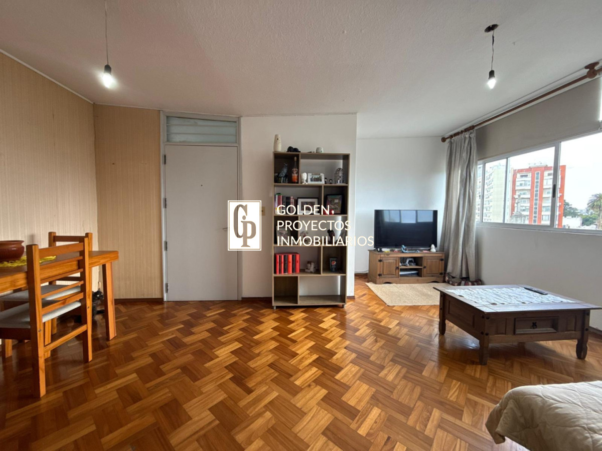 Apartamento ID.778/ - Apartamento en Venta 2 o 3 dormitorios con Garage en Parque Batlle 