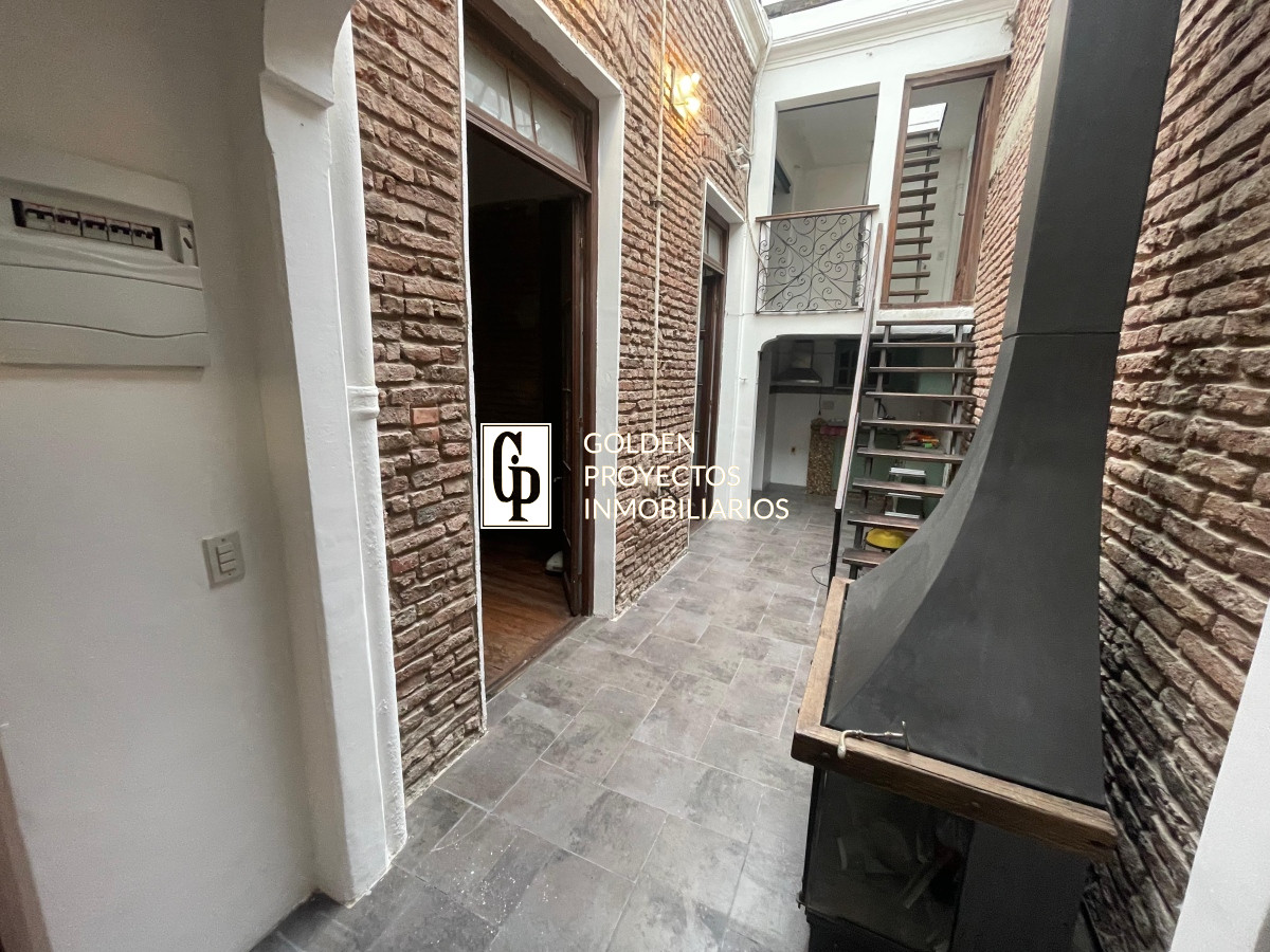 Apartamento ID.195 - Apartamento en Venta 3 Dormitorios y Azotea Con Renta de $27.000