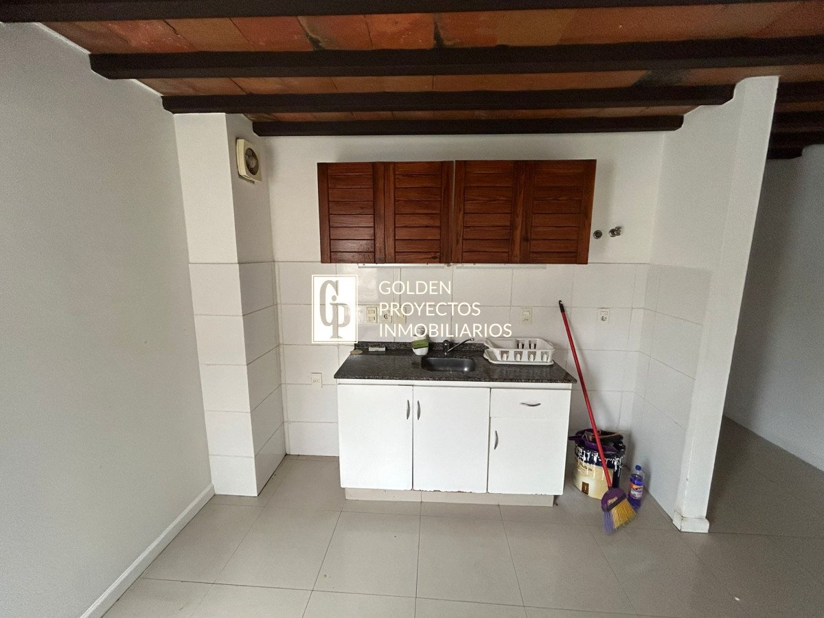Apartamento ID.234 - Apartamento en VENTA con RENTA 1 dormitorio Pocitos 