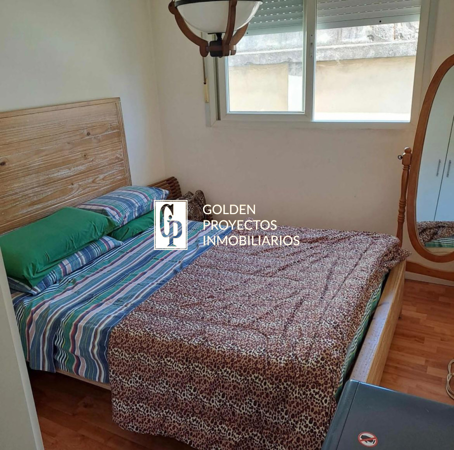 Apartamento ID.490 - VENTA de apartamento con RENTA 1 dormitorio y COCHERA en barrio Centro