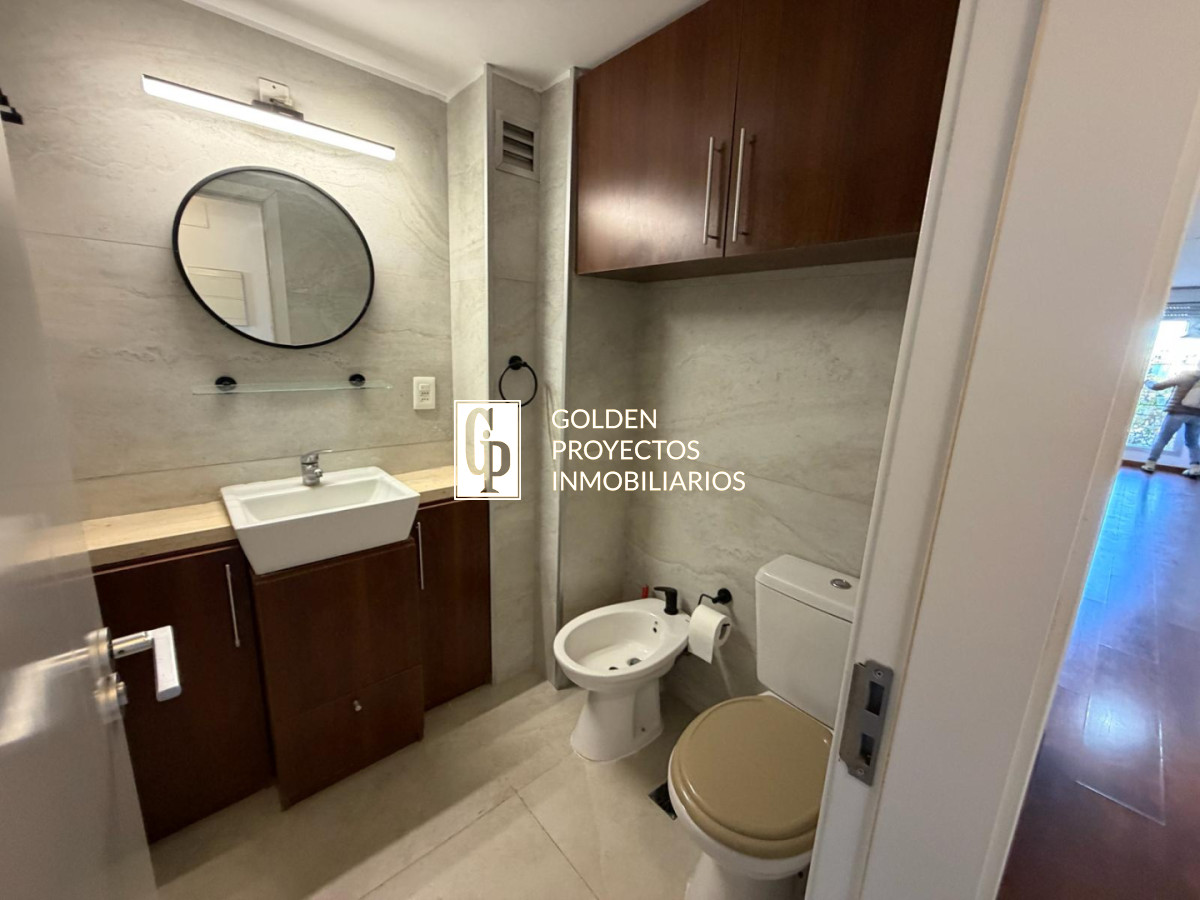 Apartamento ID.727/Apartamento-en-Alquiler-1-Dormitorio-con-Garage-y-Terraza-en-Cordón- - Apartamento en Alquiler 1 Dormitorio con Garage y Terraza en Cordón 