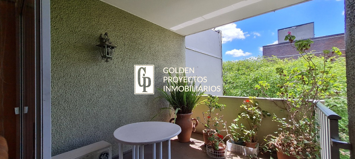 Apartamento ID.632 - Apartamento En Venta De 4 Dormitorios En Pocitos