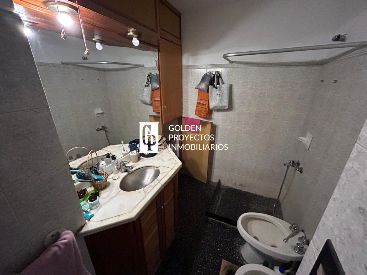 Apartamento ID.184 - Apartamento en Venta 3 dormitorios 2 baños Centro