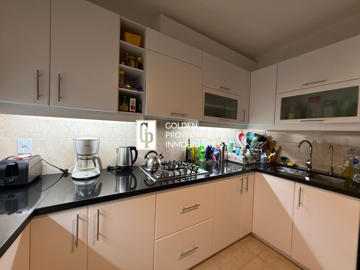 Apartamento ID.447/Apartamento-en-Venta-3-dormitorios-y-Cochera-en-Malvin - Apartamento en Venta 3 dormitorios y Cochera en Malvin