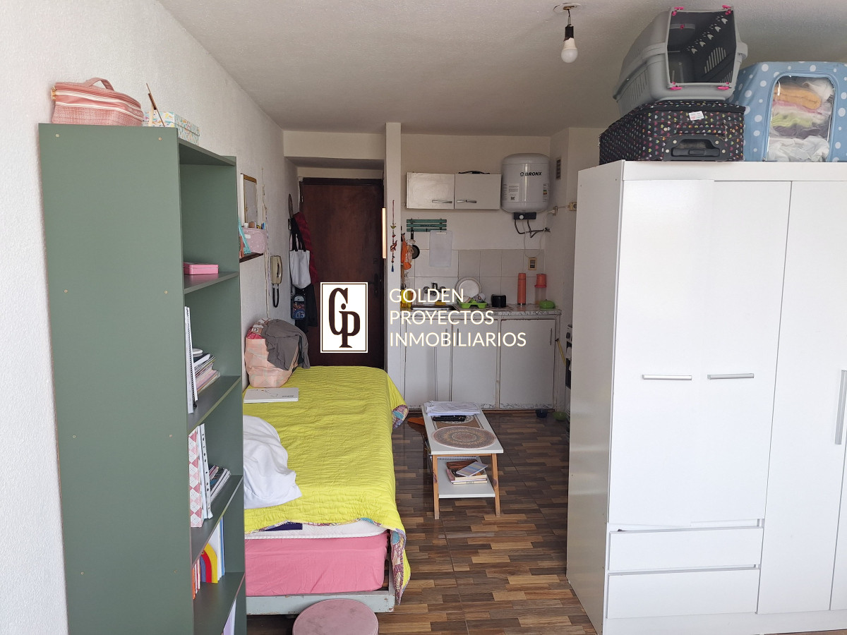 Apartamento ID.499 - Monoambiente en Venta Cordón, con Renta