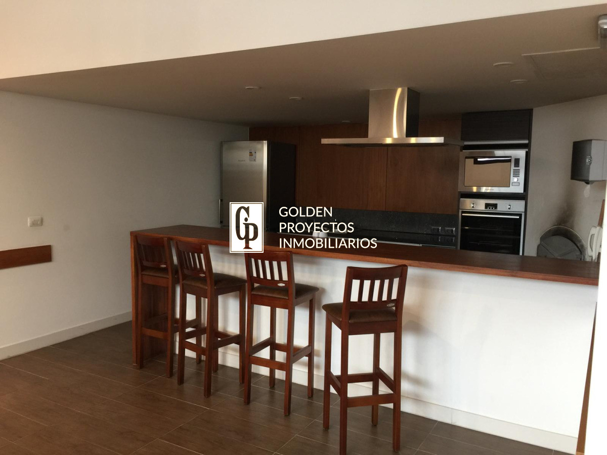 Apartamento ID.595/Apartamento-En-Alquiler-2-Dormitorios-En-Buceo - Apartamento En Alquiler 2 Dormitorios En Buceo