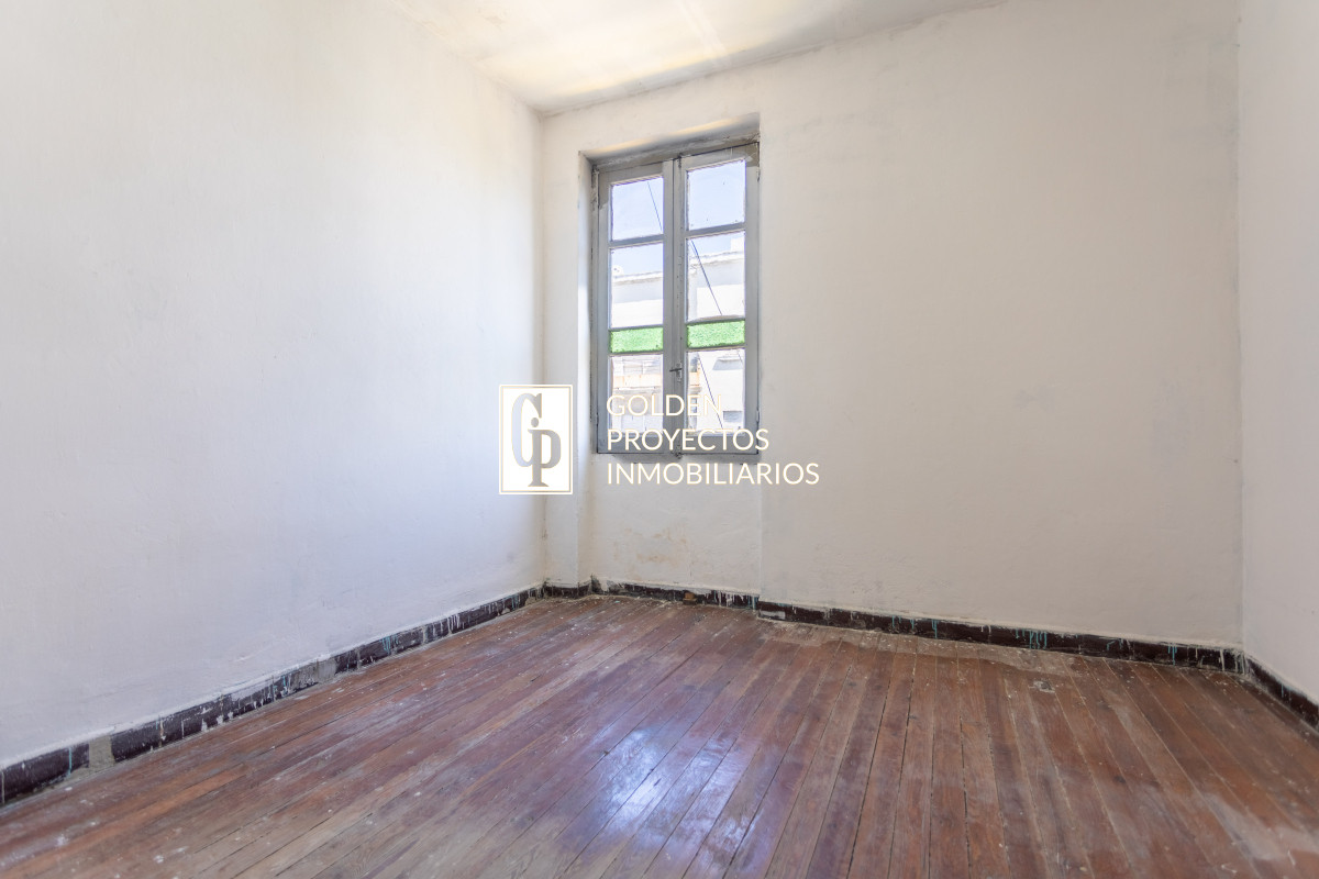 Apartamento ID.424 - VENTA - APARTAMENTO - 5 DORMITORIOS - CENTRO