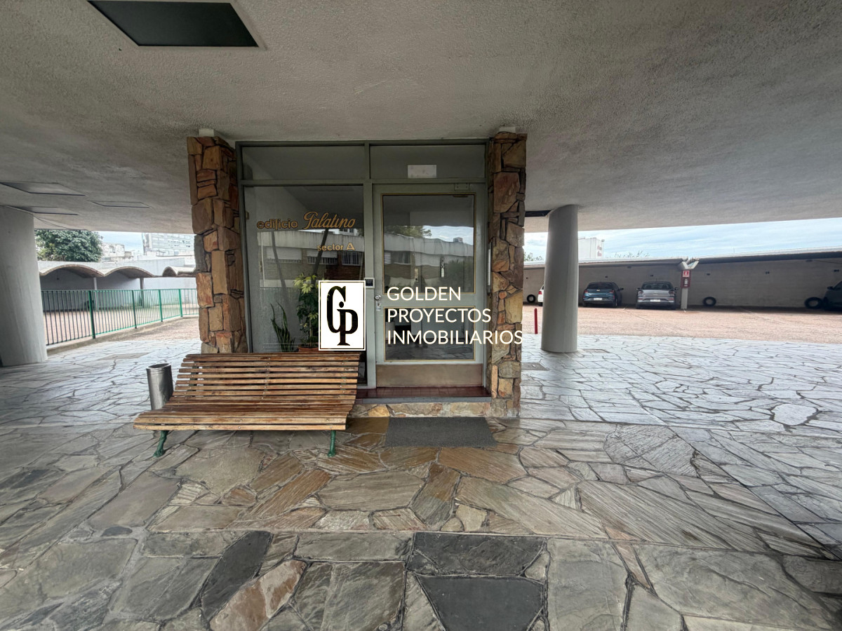 Apartamento ID.743/Apartamento-Amueblado-en-Alquiler-1-Dormitorio-con-Garaje-en-Parque-Batlle - Apartamento Amueblado en Alquiler 1 Dormitorio con Garaje en Parque Batlle