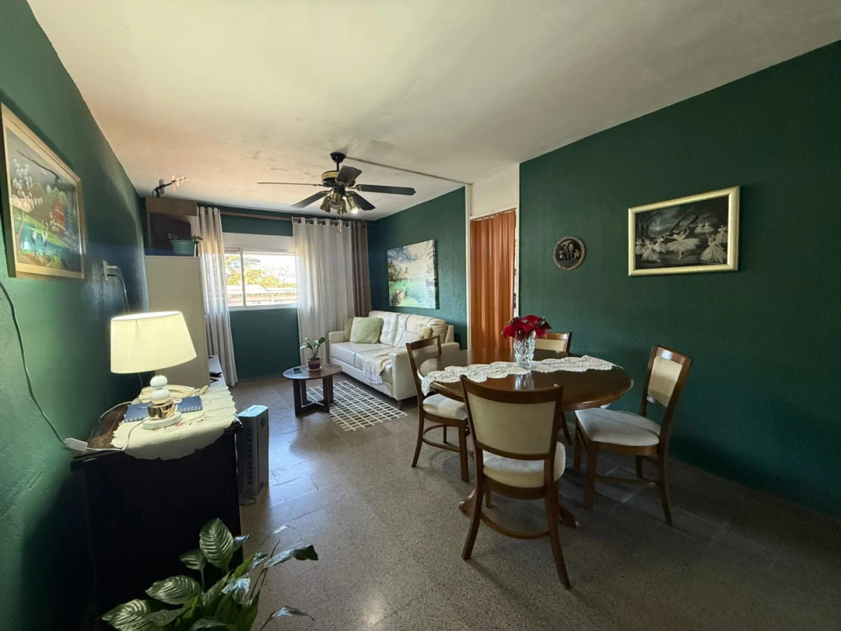 Apartamento en Venta 3 dormitorios Malvin Norte  - Ref. 805
