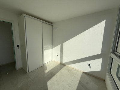 Apartamento ID.687/Apartamento-en-Venta-3-dormitorios-2-baños-Garage-Punta-del-Este- - Apartamento en Venta 3 dormitorios 2 baños Garage Punta del Este 