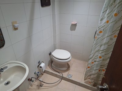 Apartamento ID.499 - Monoambiente en Venta Cordón, con Renta