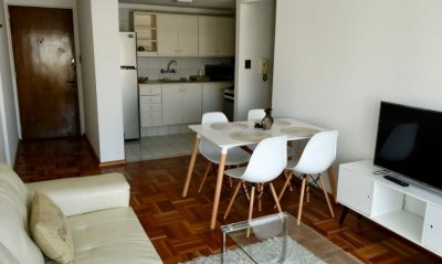 Apartamento ID.720/Apartamento-en-Alquiler-1-Dormitorio-Amueblado-en-Pocitos - Apartamento en Alquiler 1 Dormitorio Amueblado en Pocitos