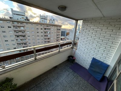 Apartamento ID.184 - Apartamento en Venta 3 dormitorios 2 baños Centro
