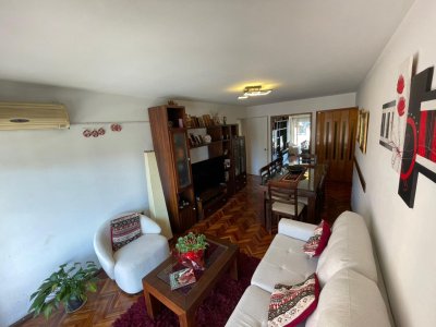 Apartamento ID.598 - Apartamento En Venta De 3 Dormitorios Con Patio En Parque Batlle