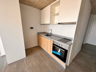 Apartamento ID.722 - Apartamento En Alquiler Con Cochera En Tres Cruces