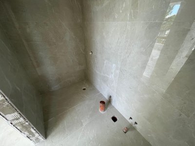 Apartamento ID.411 - Apartamento en Venta 3 dormitorios 2 baños con cochera en Punta del Este 